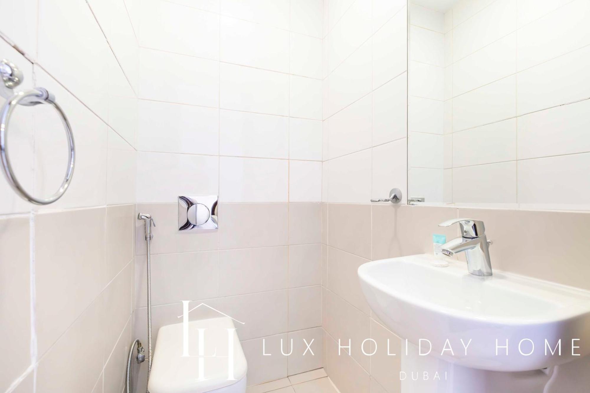 Lux - Opulent Island Suite 3 ドバイ エクステリア 写真